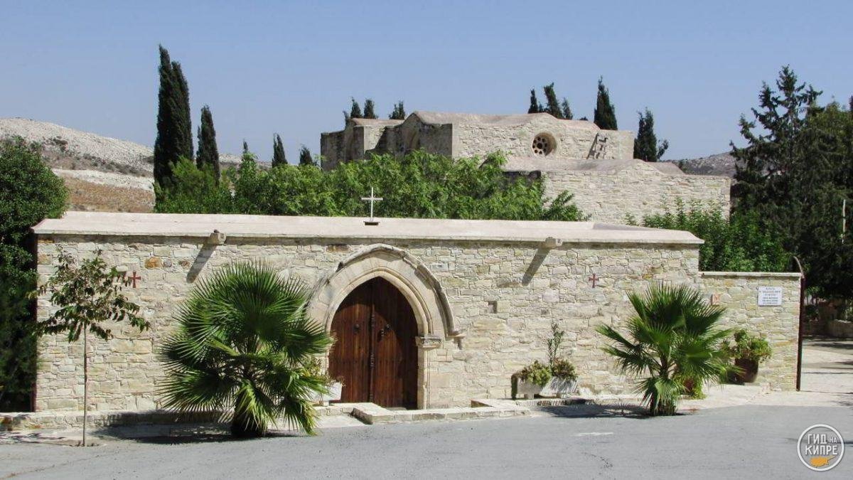 Монастырь Святого Пантелеймона. Кипр